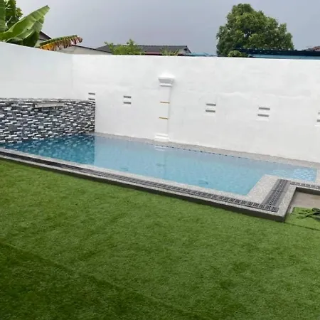 Ujang Guest House Batu Kikir Exterior photo