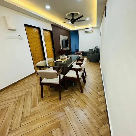Ujang Guest House Batu Kikir Exterior photo