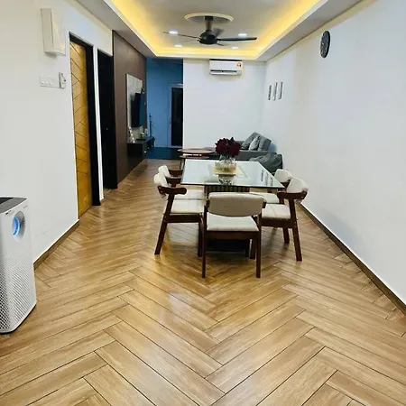 Ujang Guest House Batu Kikir Exterior photo